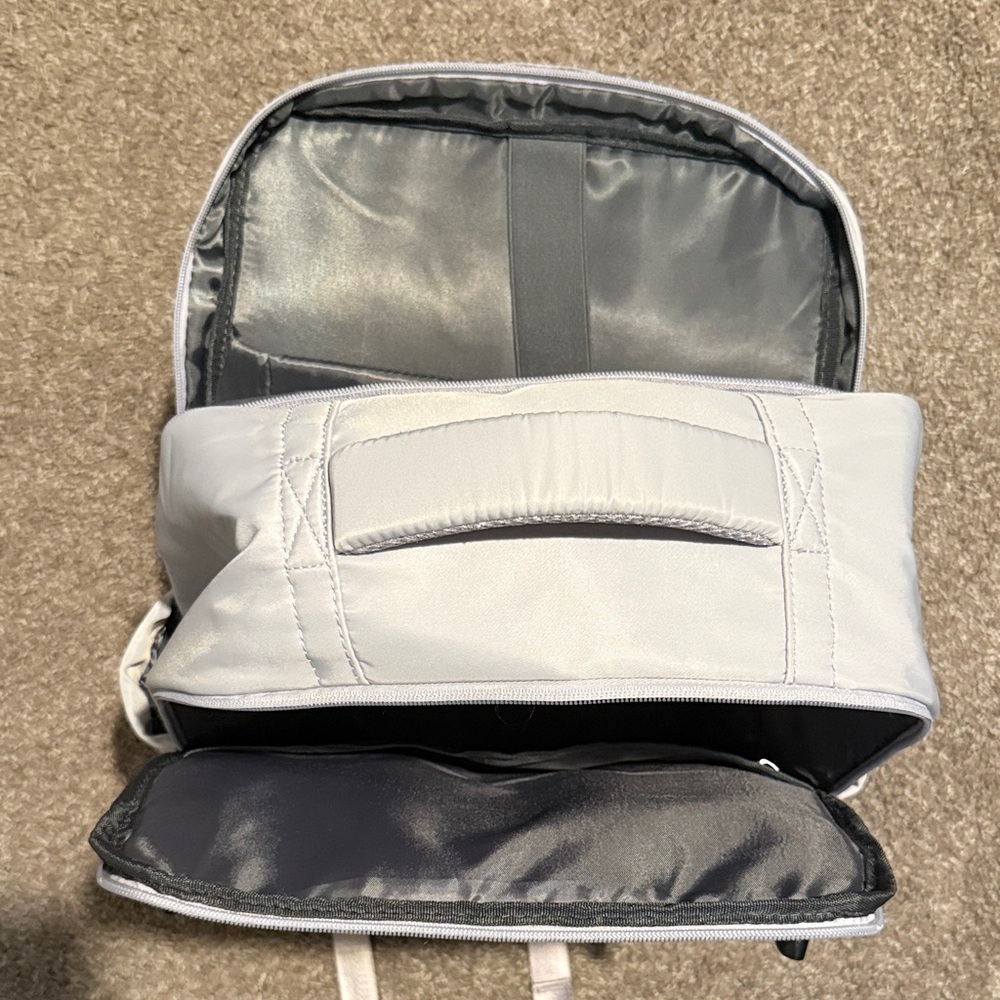 Stylish Lavender Backpack - image 2